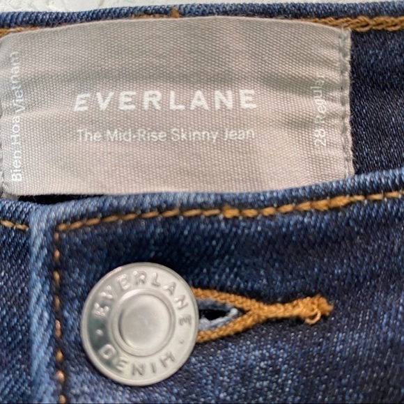 Everlane “The Mid-Rise Skinny Jean” Medium Wash - Picture 8 of 15